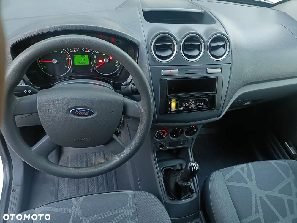 Ford Transit Connect - 2