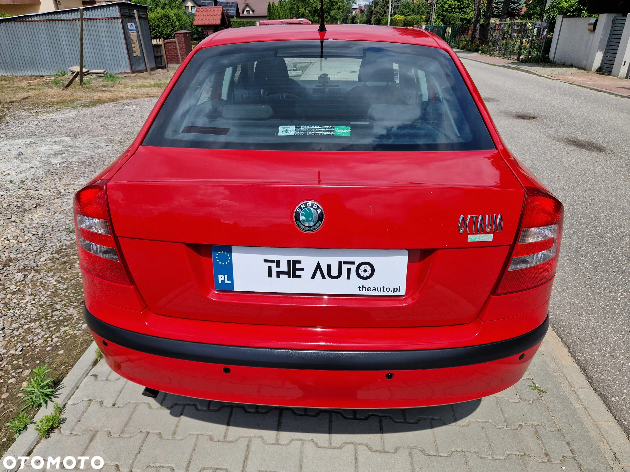 Skoda Octavia 1.6 Ambiente - 36
