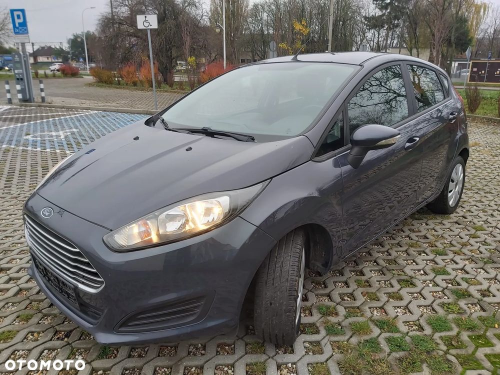 Ford Fiesta 1.5 TDCi Ambiente - 18