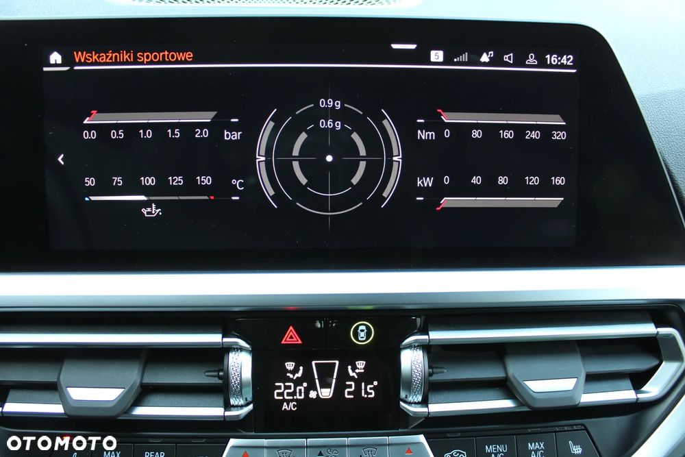 BMW Seria 3 320i M Sport sport - 32