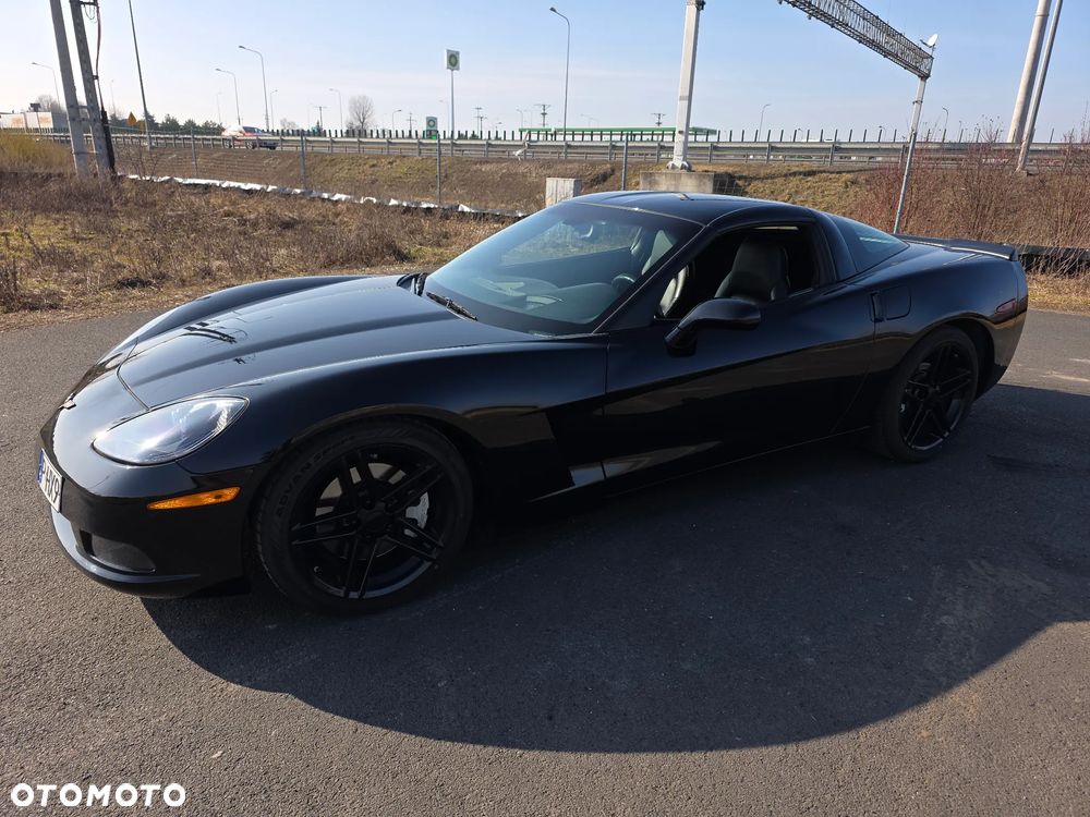 Chevrolet Corvette - 8
