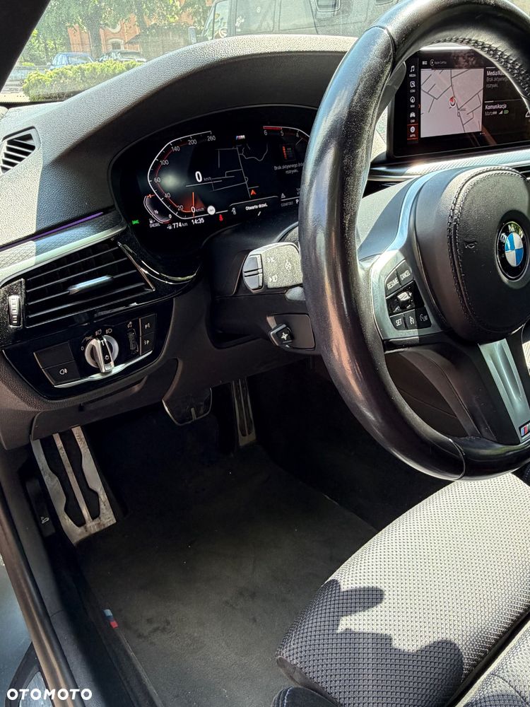 BMW Seria 5 520d xDrive mHEV M Sport sport - 25