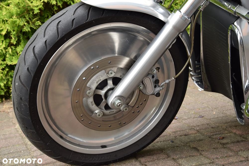Harley-Davidson Softail V-Rod - 14