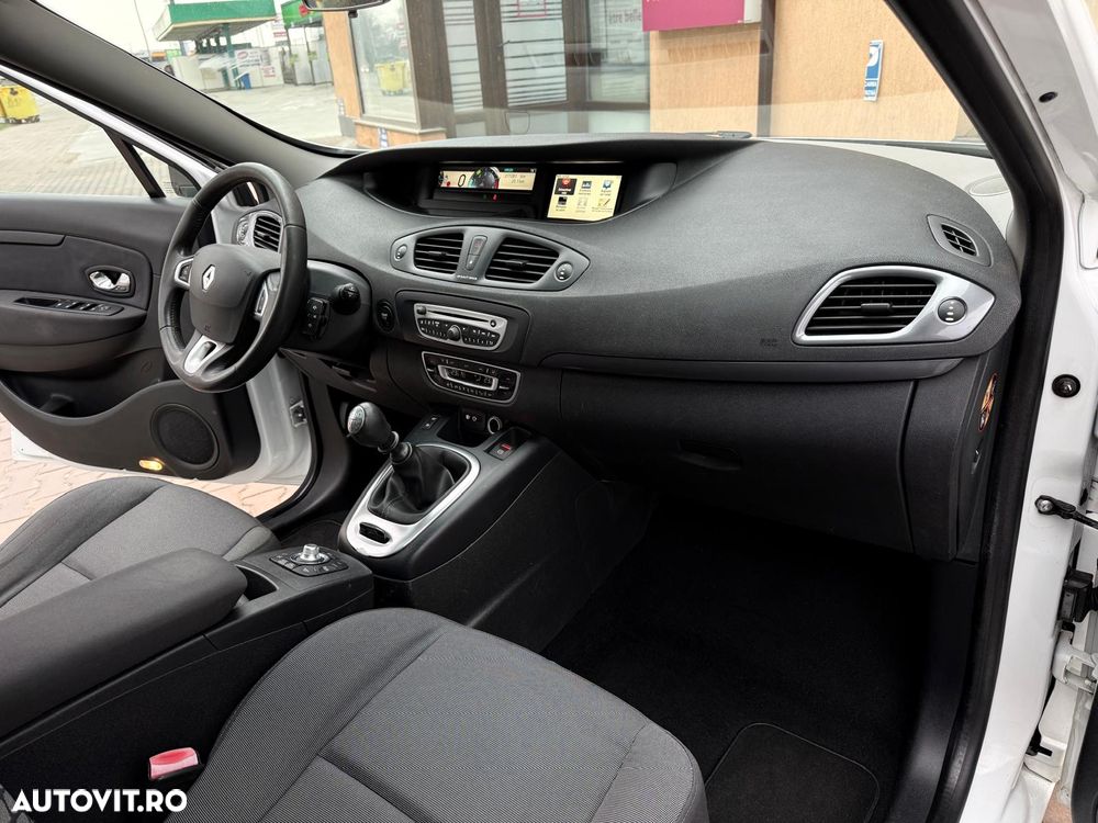 Renault Grand Scenic Energy dCi 110 S&S Dynamique - 9