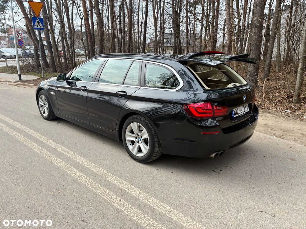 BMW Seria 5 520d Sport-Aut - 6