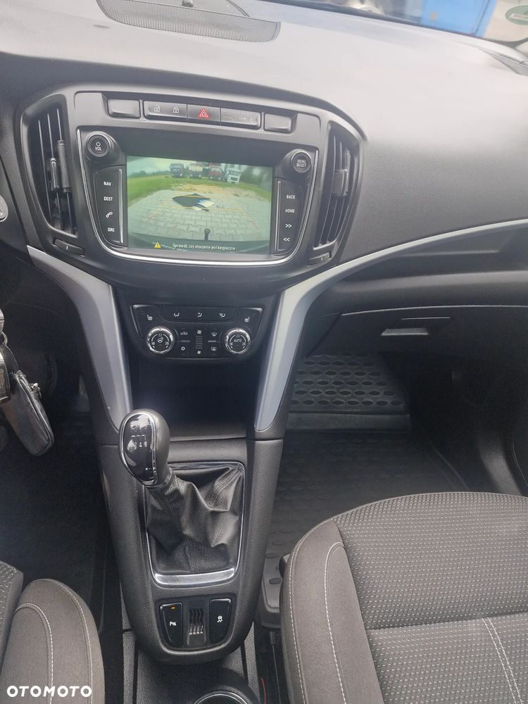 Opel Zafira 1.4 Turbo Active - 29