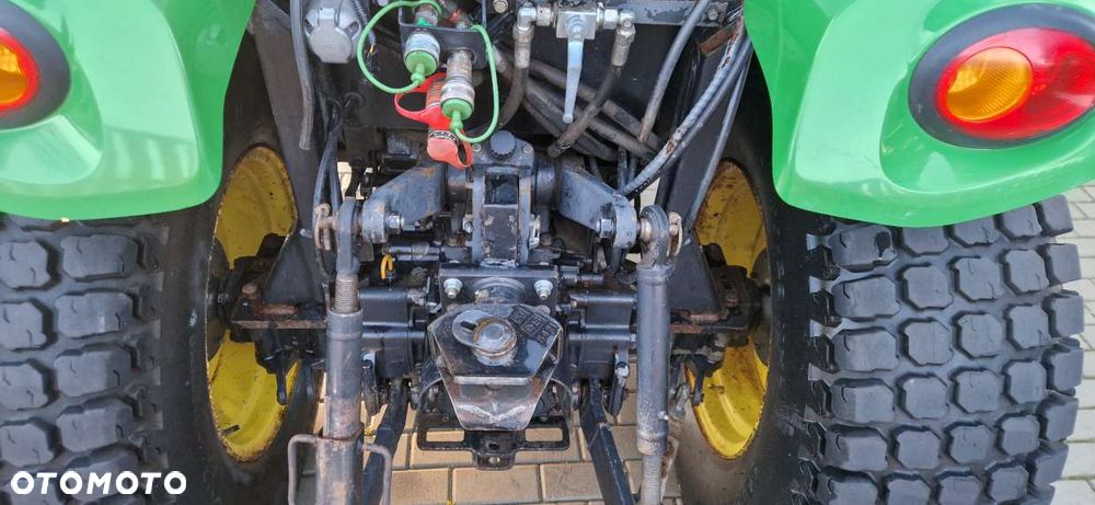 John Deere 3720 - 17