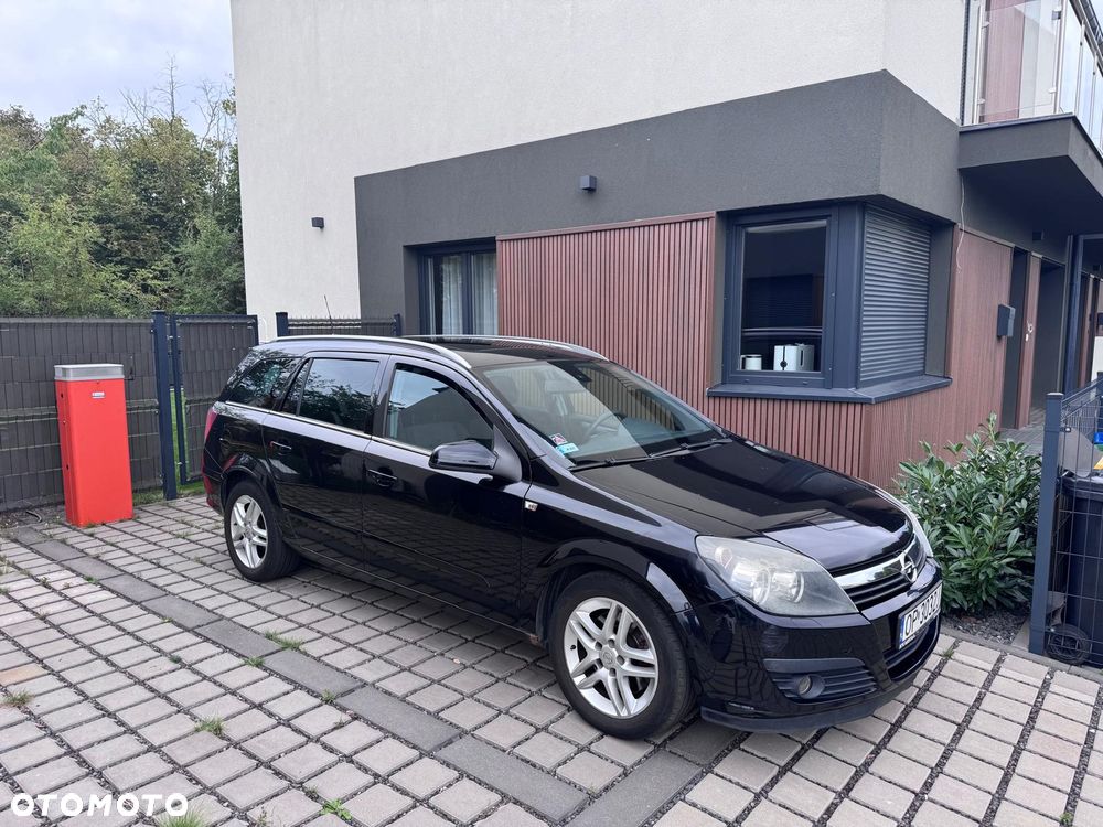 Opel Astra 1.9 CDTI Cosmo - 1