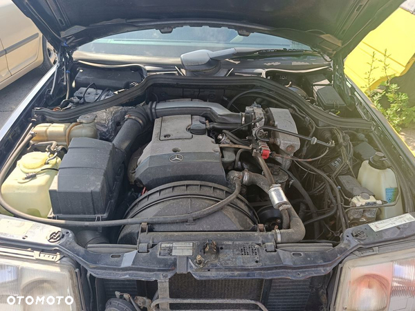 MERCEDES W124 2,0b SILNIK M111.940