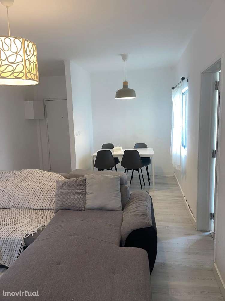 EXCELENTE T2 Serra das Minas Pronto a Habitar - Grande imagem: 2/9