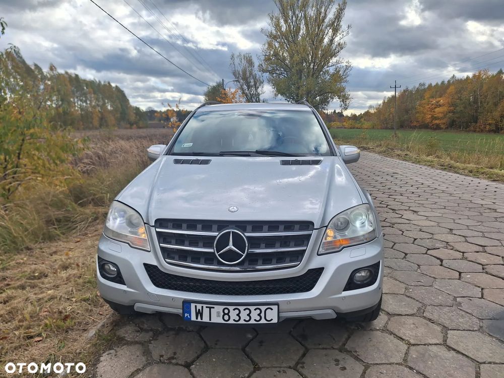 Mercedes-Benz ML - 4