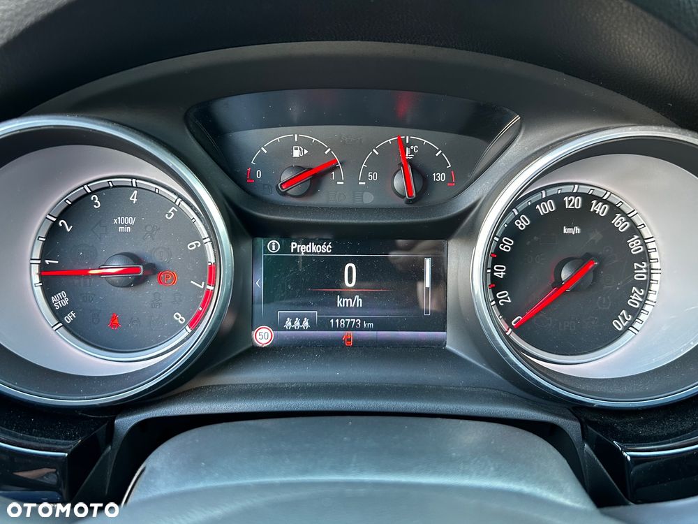 Opel Astra 1.4 Turbo Dynamic - 26