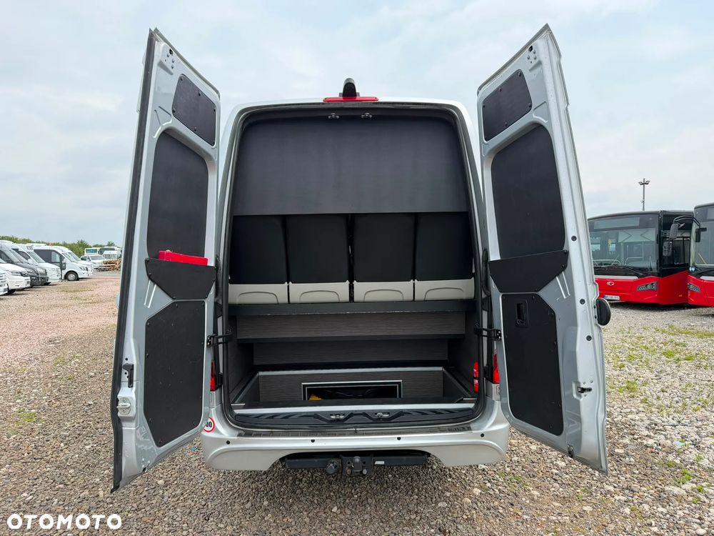 Mercedes-Benz Sprinter 519 - 5