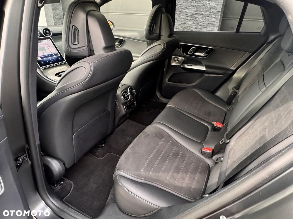 Mercedes-Benz GLC 400 e PHEV 4-Matic AMG Line - 16
