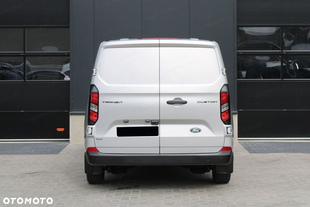 Ford Transit Custom 320 L2H1 Trend PHEV CVT 2.5 232KM - 7