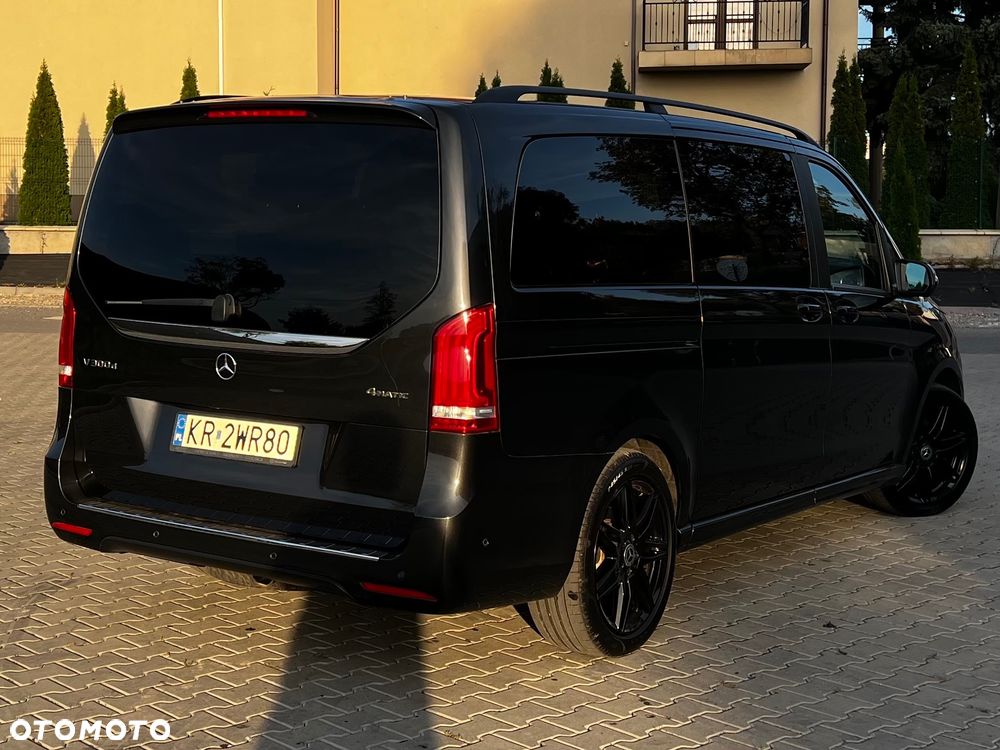Mercedes-Benz Klasa V 300 d Exclusive 9G-Tronic (długi) - 3