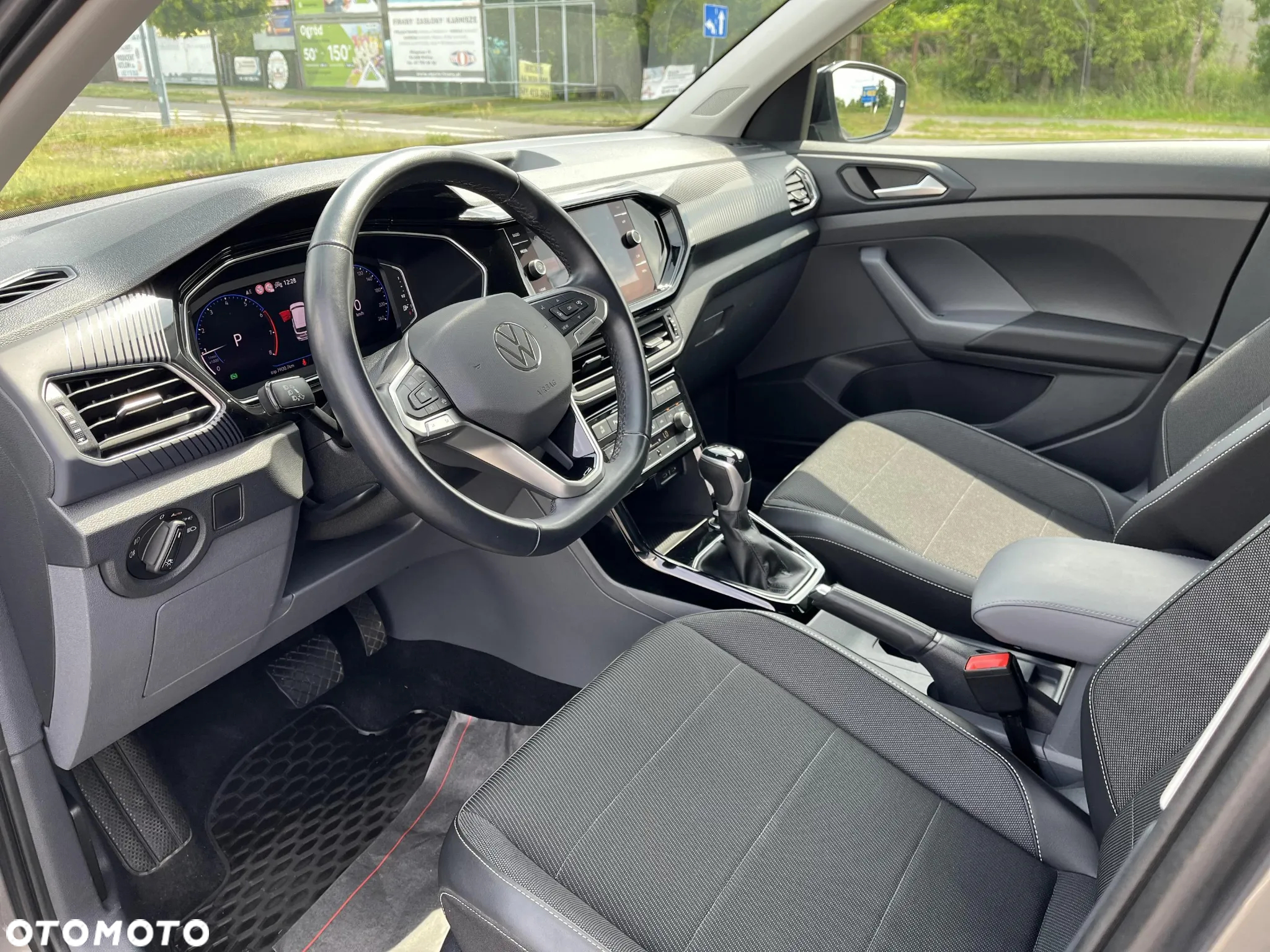 Volkswagen T-Cross 1.5 TSI ACT Style DSG - 10
