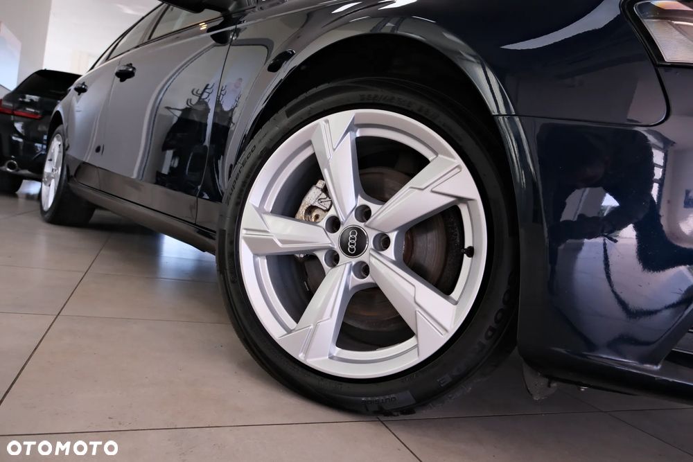 Audi A4 Avant - 7