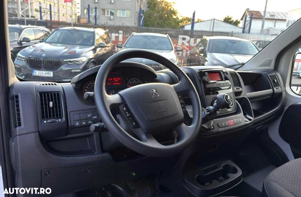 Peugeot BOXER PRELATA CU DORMITOR - 16