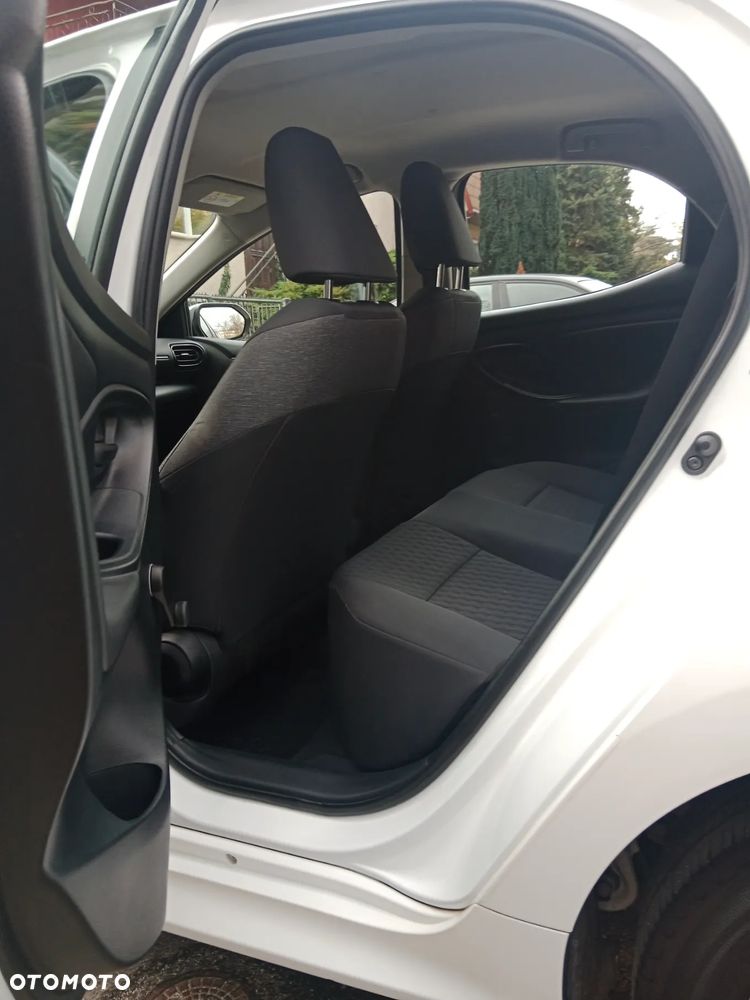 Toyota Yaris 1.5 Comfort - 12