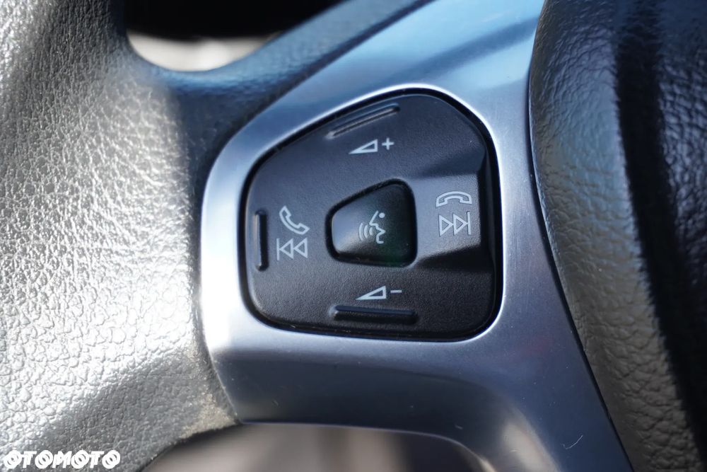 Ford Fiesta 1.25 Silver X (Ambiente) EU6 - 24