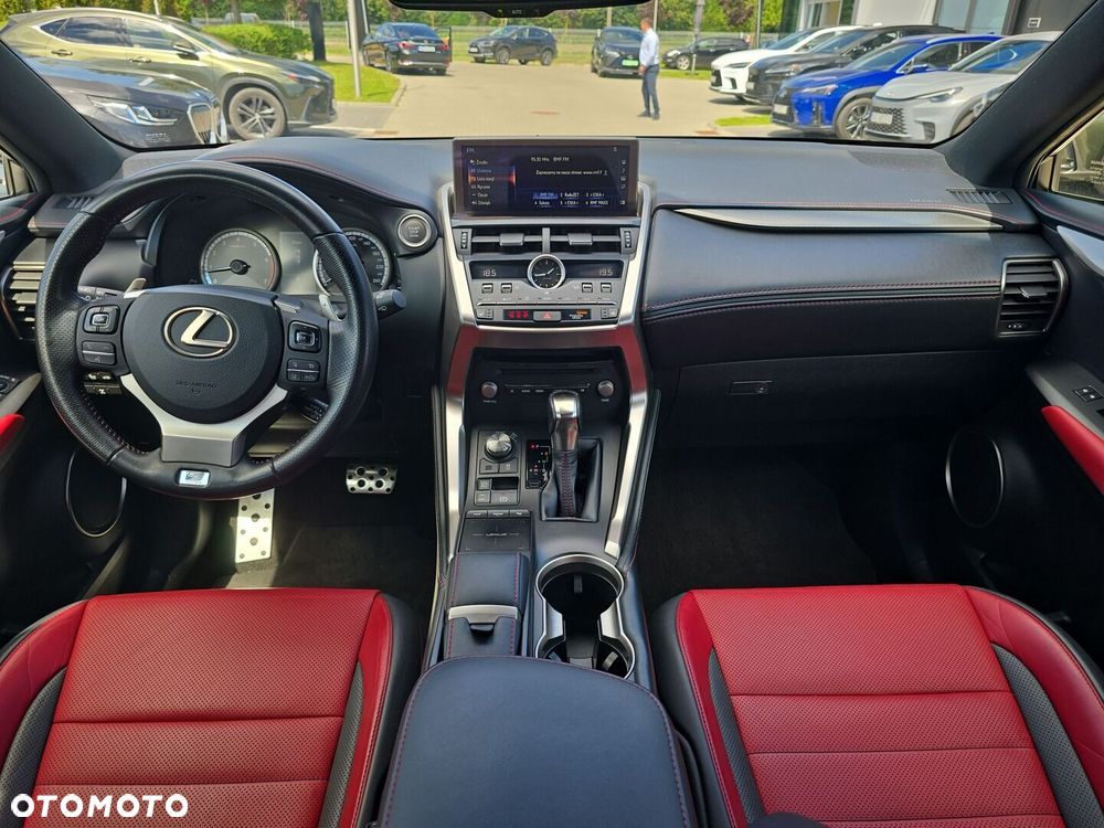 Lexus NX 300 F Sport AWD - 11