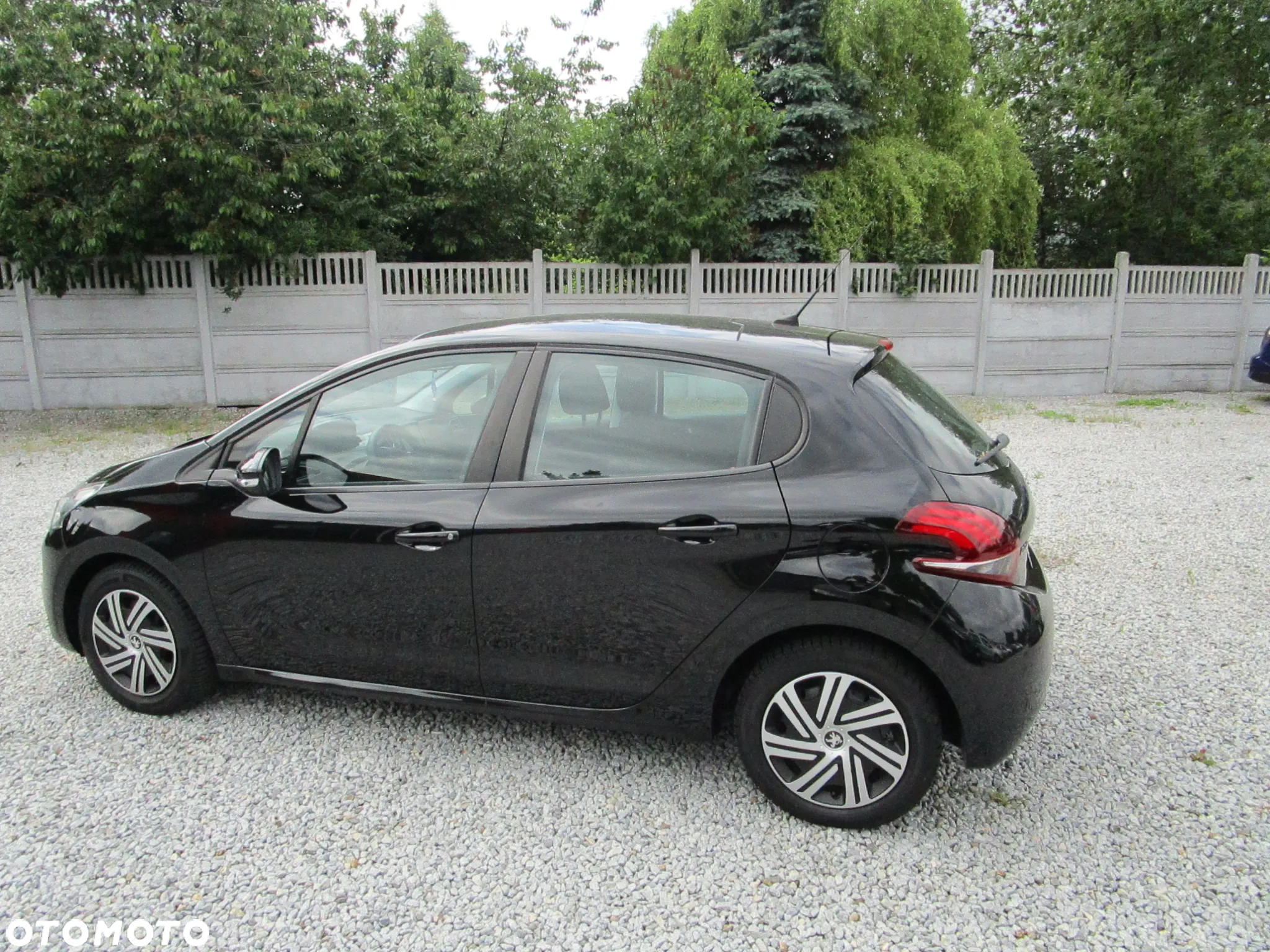 Peugeot 208 1.2 PureTech Active - 5
