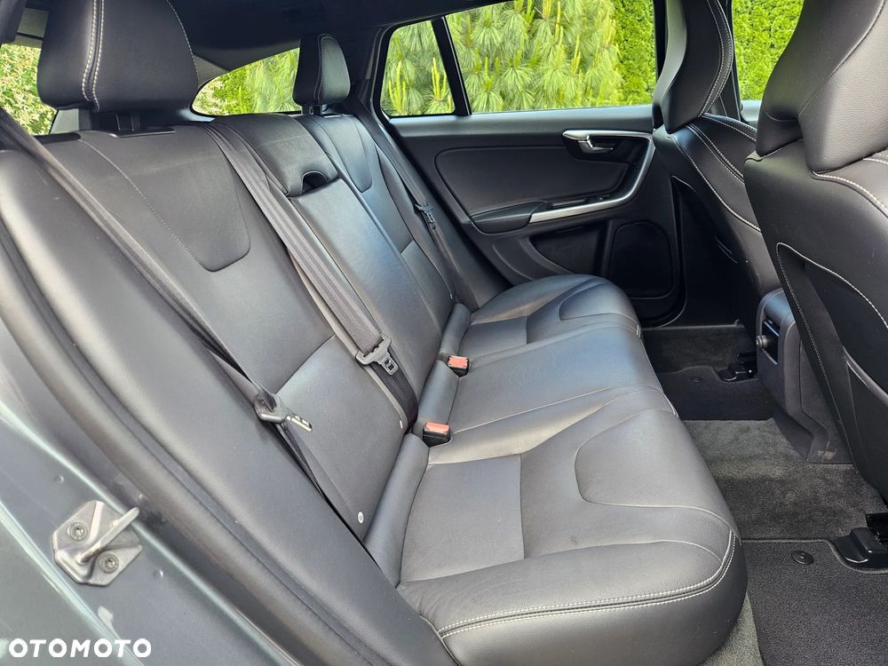 Volvo V60 - 29