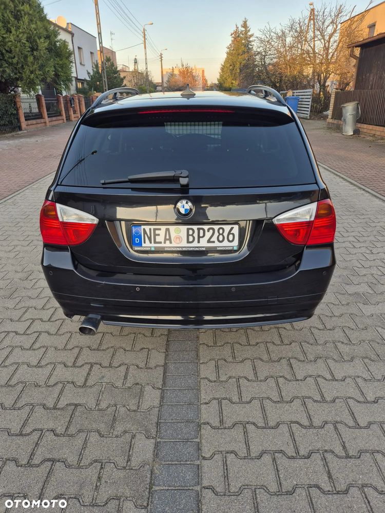 BMW Seria 3 320d DPF Touring Edition Fleet Exclusive - 10