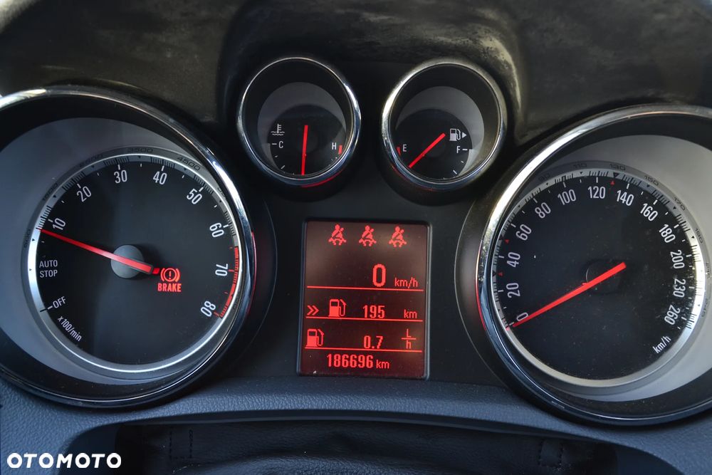 Opel Mokka 1.6 Active S&S - 12