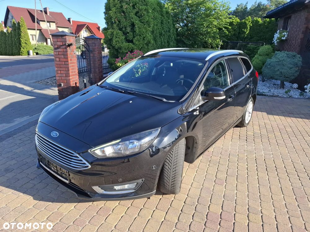 Ford Focus 1.0 EcoBoost Titanium - 4