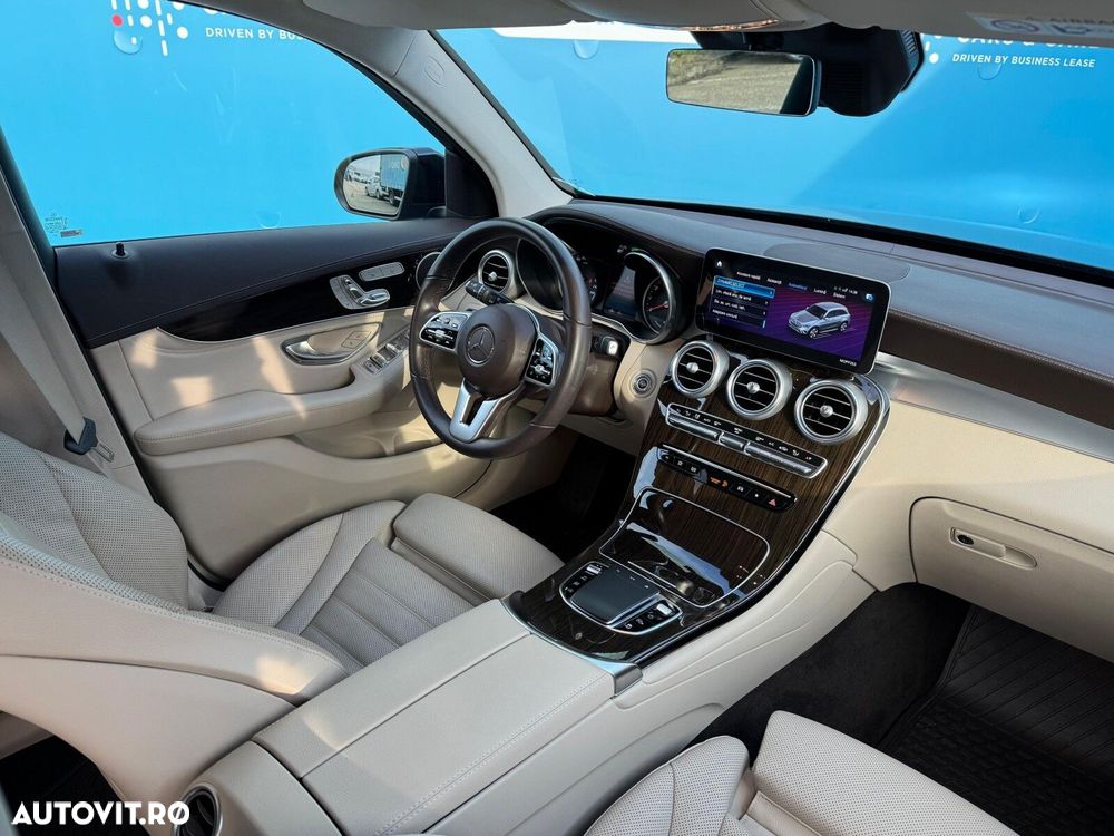 Mercedes-Benz GLC - 23