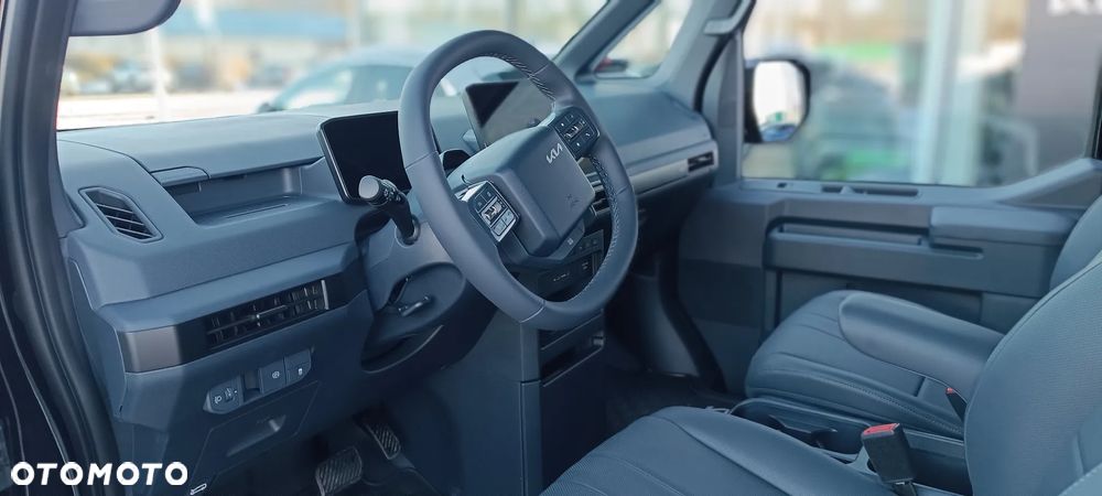 Kia PV5 - 9