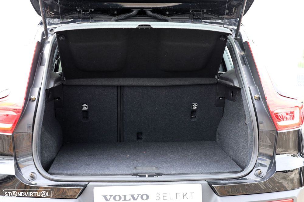 Volvo XC 40 1.5 T4 PHEV Essential - 6