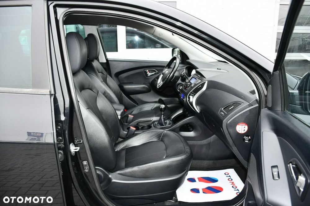 Hyundai ix35 2.0 CRDi Premium 2WD - 24