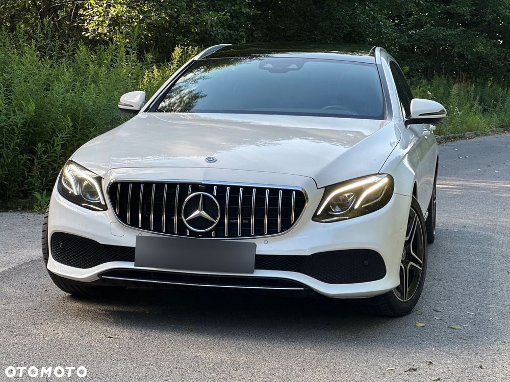 Mercedes-Benz Klasa E 220 d 9G-TRONIC - 3