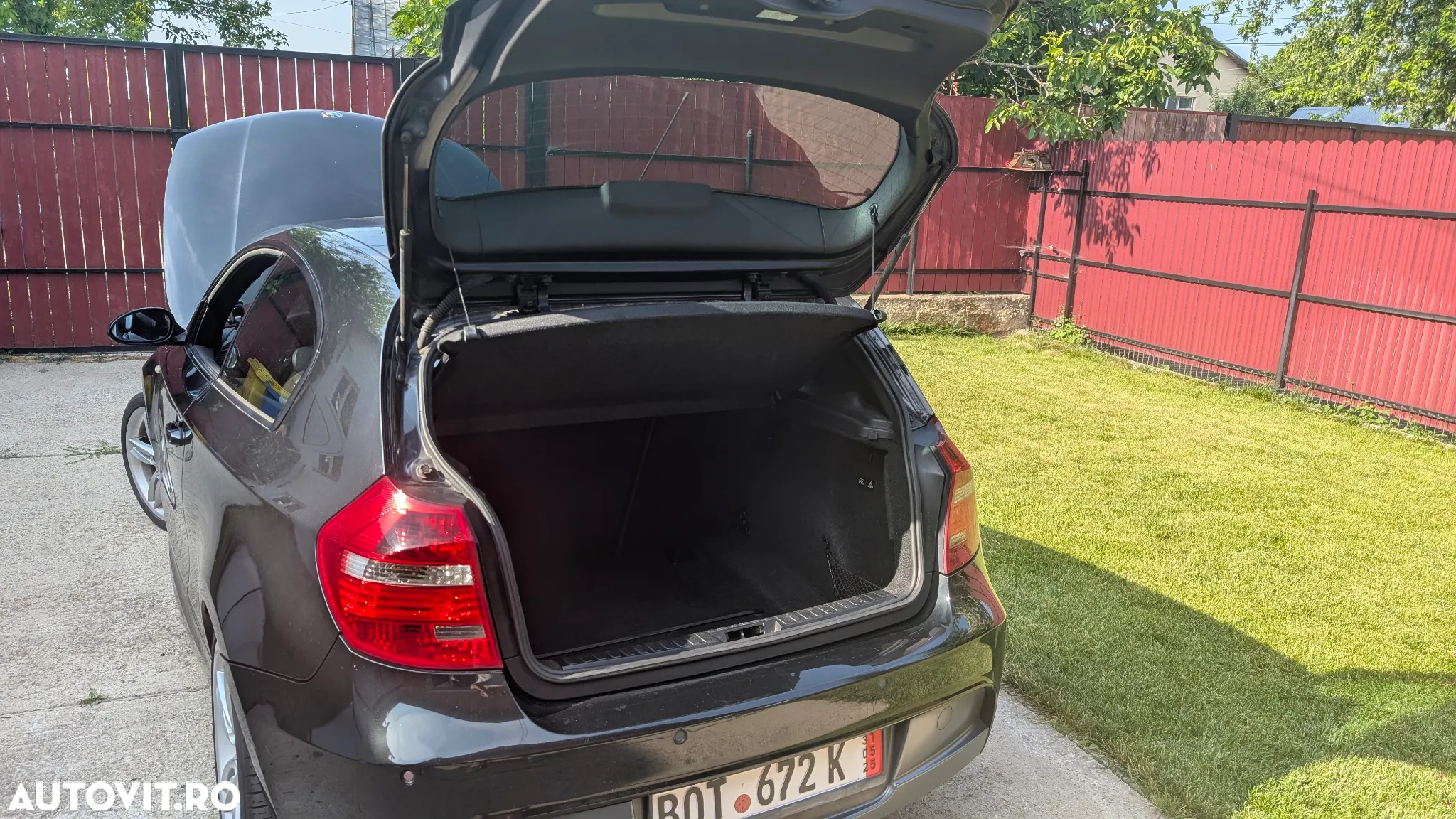 BMW Seria 1 120d - 12