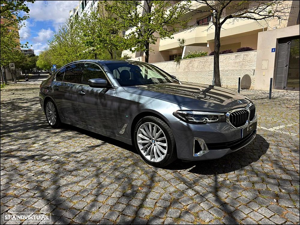 BMW 530 e Line Luxury - 4
