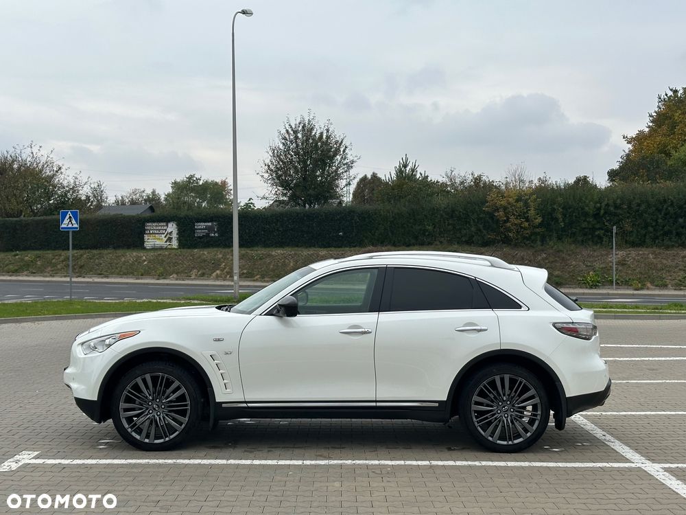 Infiniti Q70 3.7 S Premium - 5
