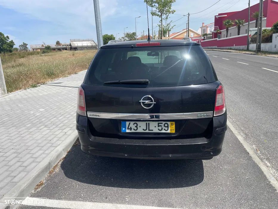 Opel Astra Caravan 1.7 CDTi Cosmo ecoFLEX - 2