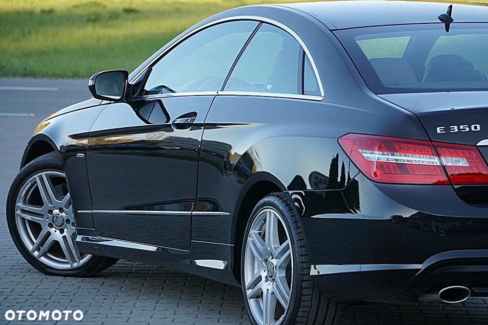 Mercedes-Benz Klasa E - 16