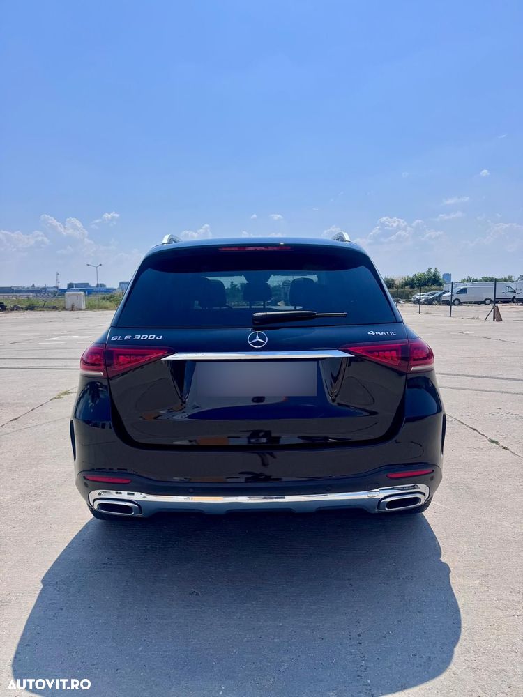 Mercedes-Benz GLE 300 d 4MATIC - 16