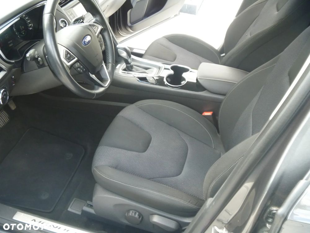Ford Mondeo 2.0 TDCi Titanium PowerShift - 29
