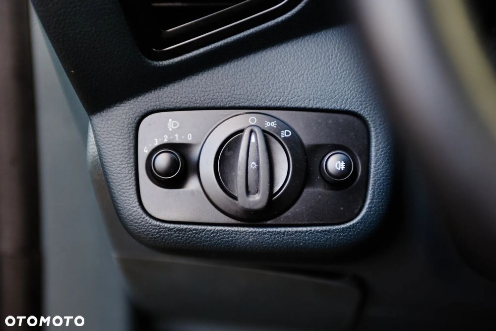 Ford Grand C-MAX 1.6 Ti-VCT Trend - 23