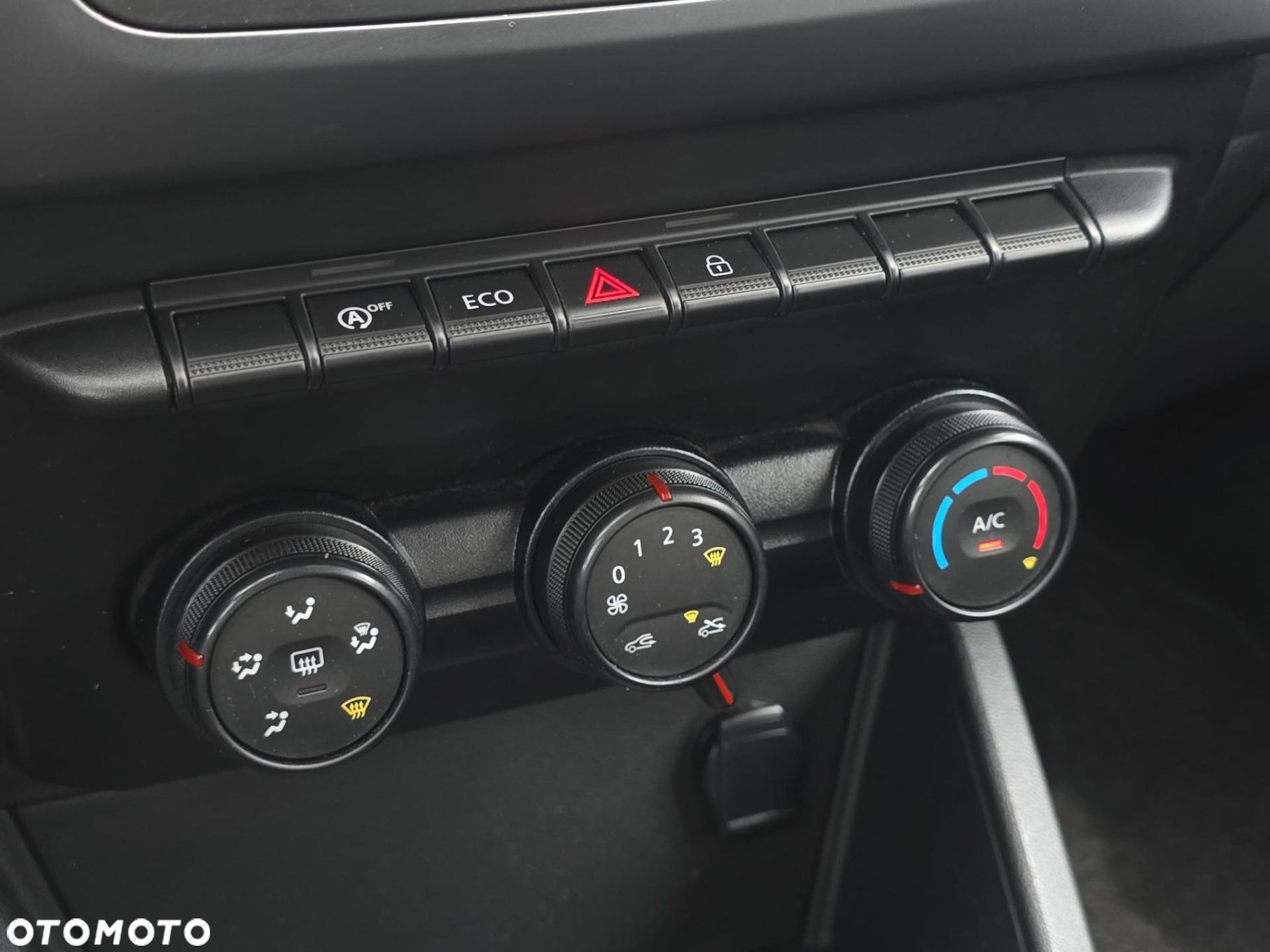Dacia Duster 1.6 SCe Access - 20