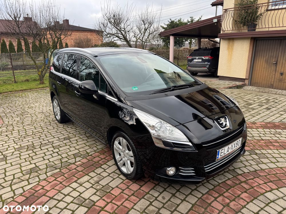 Peugeot 5008 1.6 THP Premium + - 12