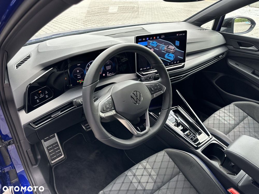 Volkswagen Golf Variant - 10