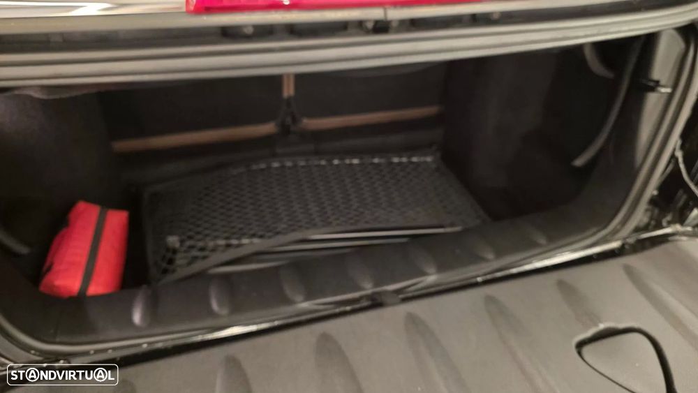 MINI Cabrio Cooper - 23