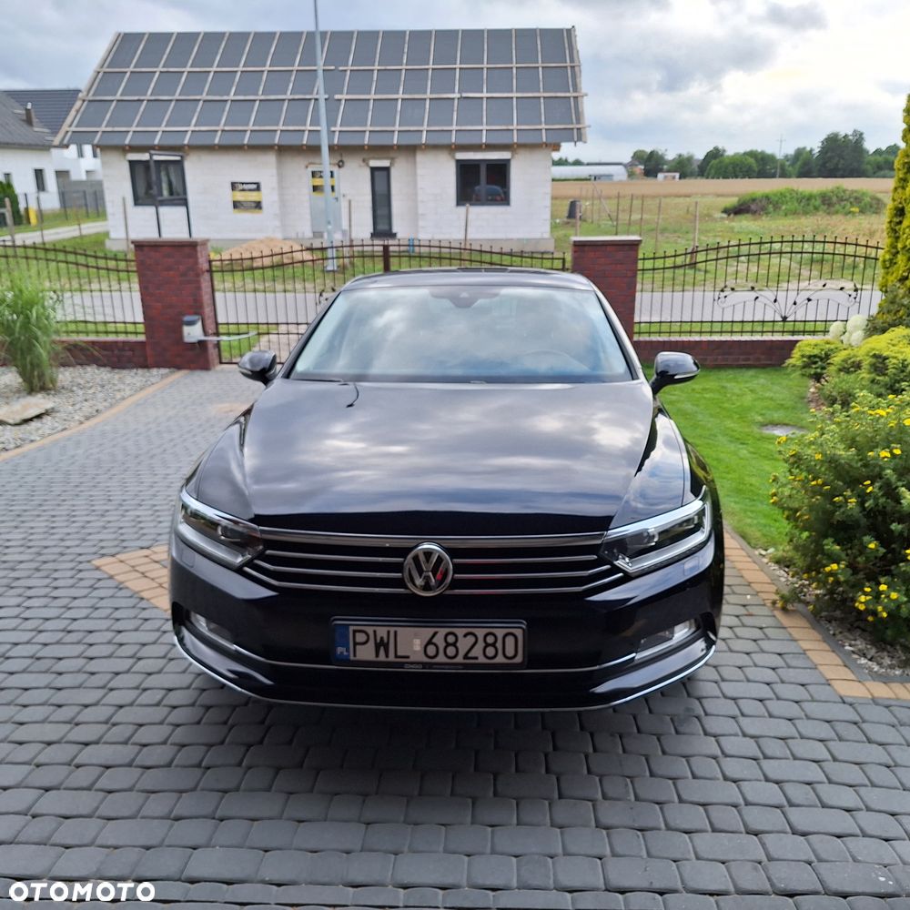 Volkswagen Passat - 4