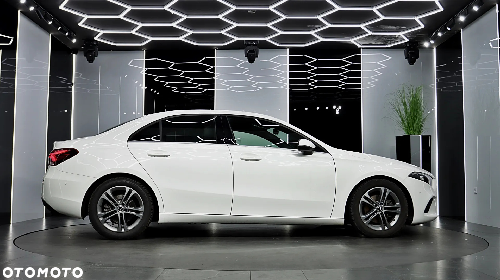 Mercedes-Benz Klasa A 200 Style 7G-DCT - 10